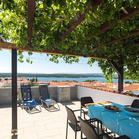 Apartment Roko Punat Ngoại thất bức ảnh